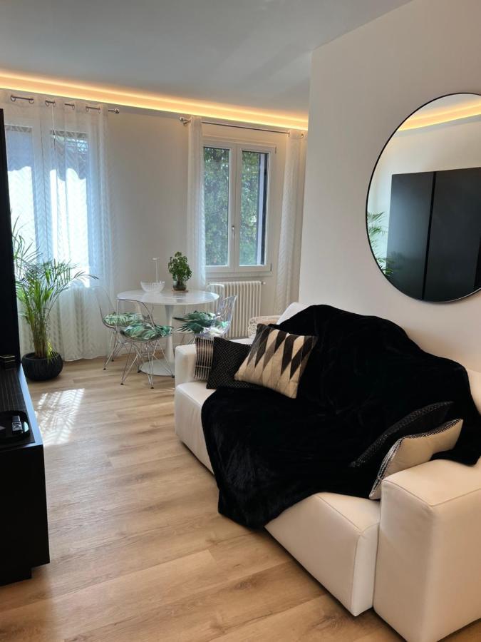 Ferrarese209 Apartment Bologna Bagian luar foto